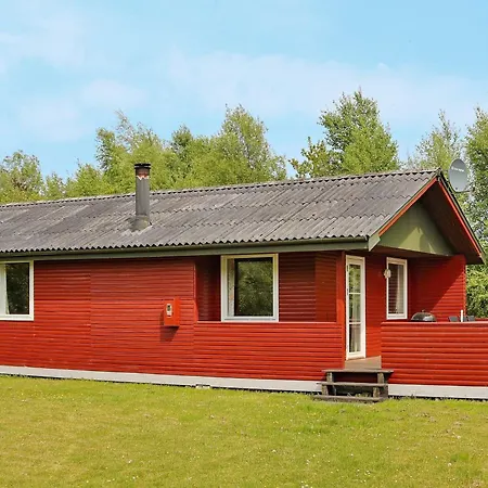 6 Person In Hadsund Helberskov